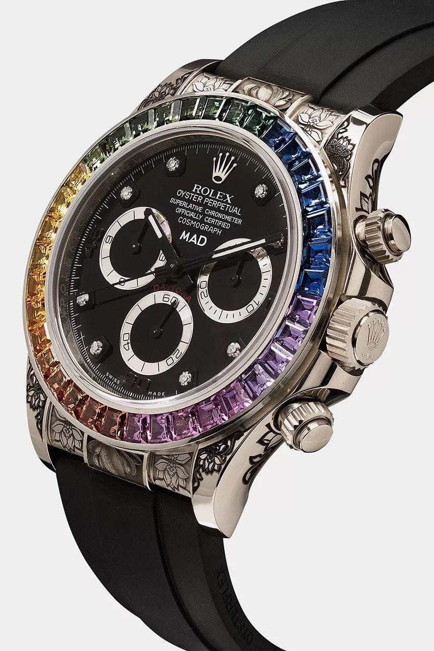 以Rolex Daytona Rainbow Sapphire作設計藍本