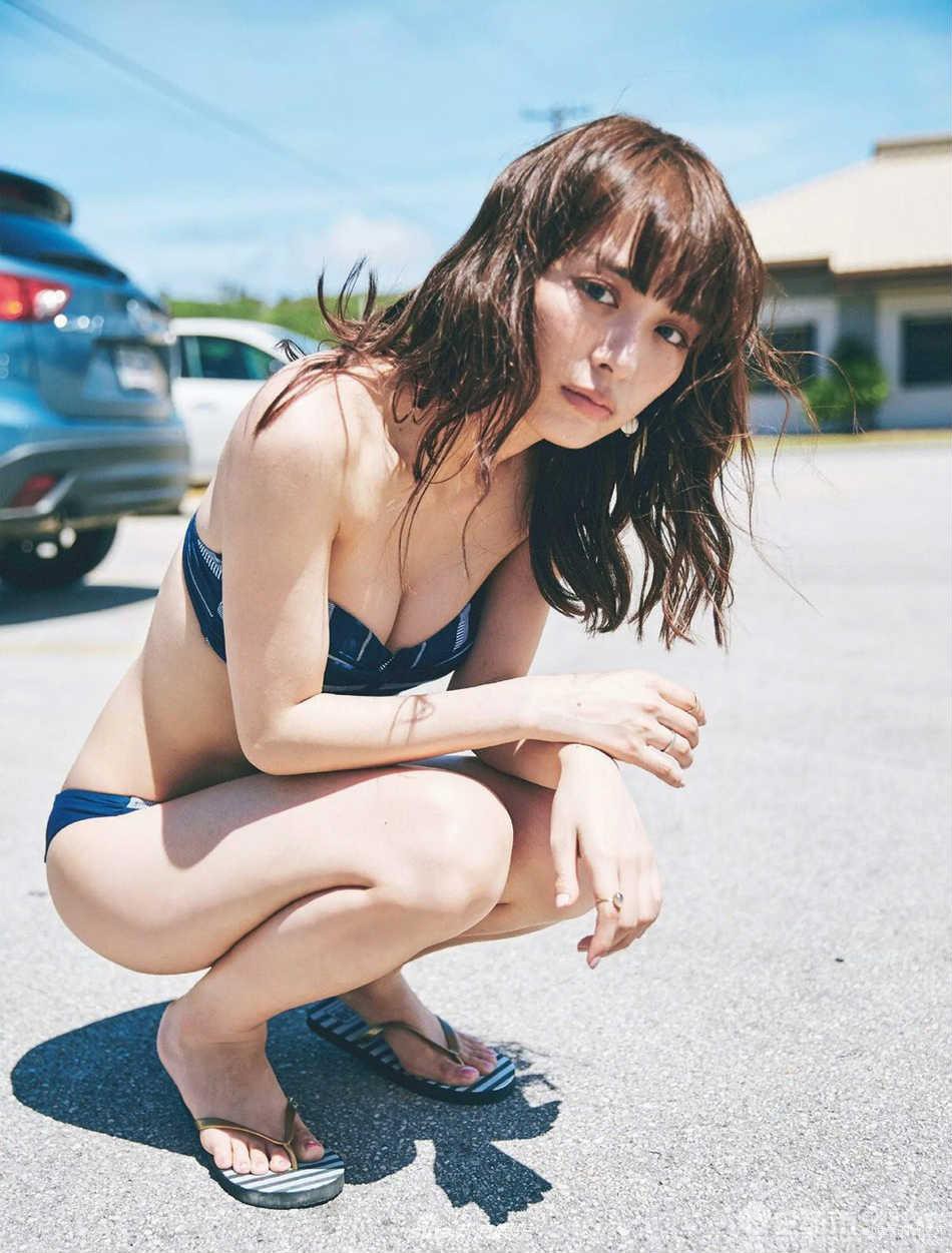 長久以來讓她變成一名只享受性愛所帶來的快感、行為怪異的人
