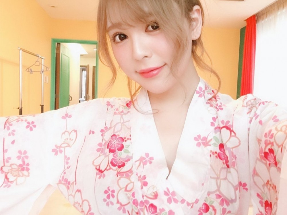 各位在選擇AV時除了選擇相熟女優所演出的作品外,對於「雜食系」的觀眾而言,必然是以封面的質素來作主要的考量因素