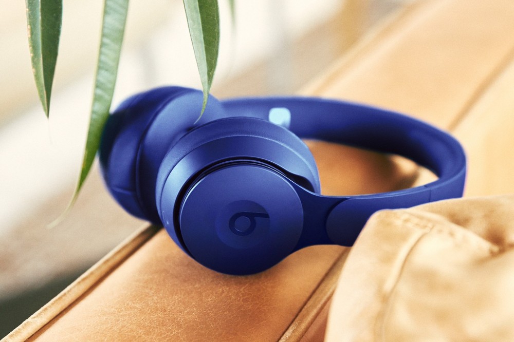 Solo Pro是Beats by Dr. Dre首款設有主動降噪功能的貼耳式耳機,其專利技術由Beats Studio3 Wireless型號移植過來並進一步改良