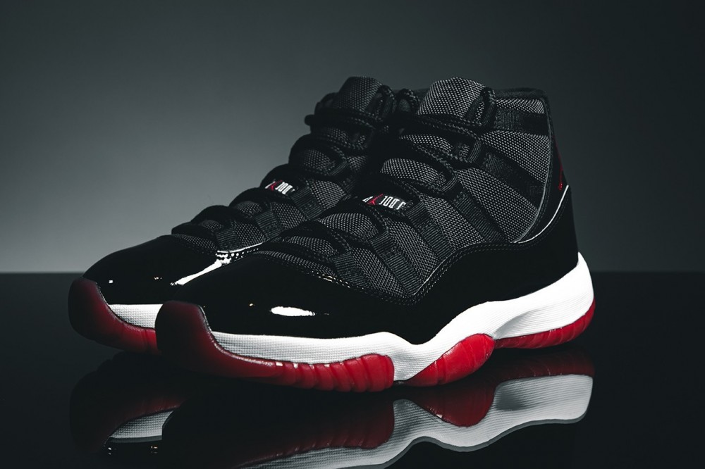 Air Jordan 11 「Bred」
