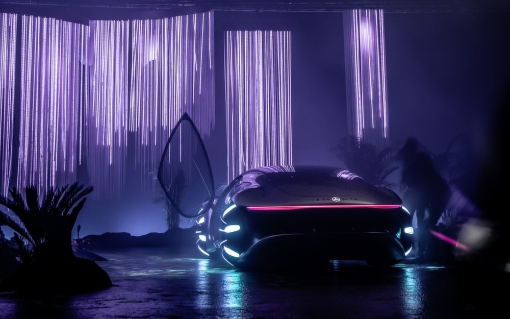 車身的設計以及色彩上都遍佈了《Avatar》的風格
