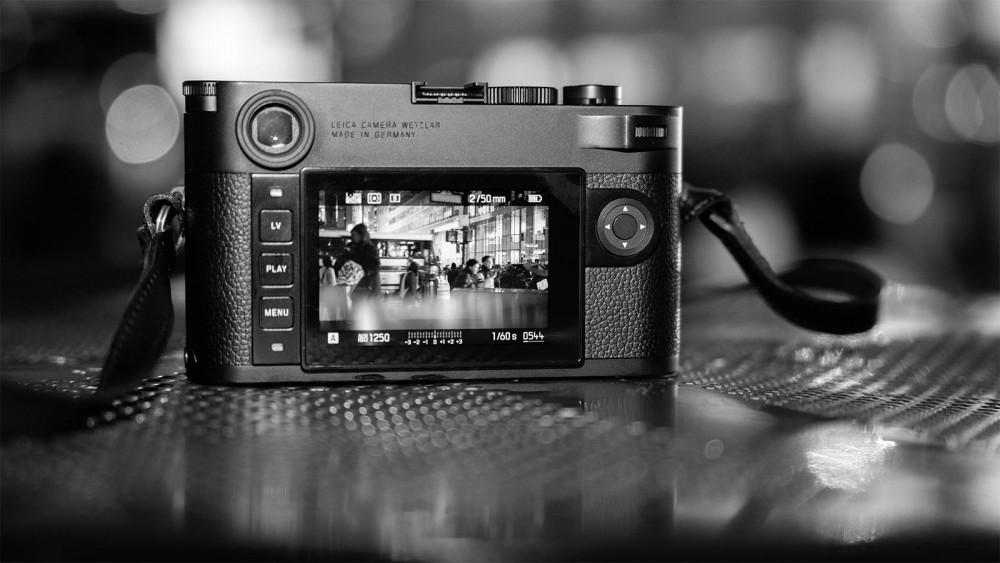 Leica M10 Monochrom是次採用的黑白感光元件說穿了就是去除了彩色的濾光片
