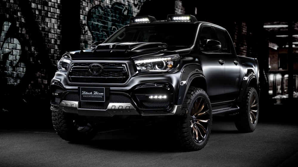 【漆黑狂徒】化身極惡全地形卡車!Toyota Hilux專屬「Black Bison」Edition現身!1