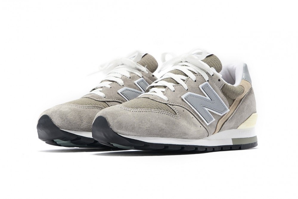 New Balance 996
