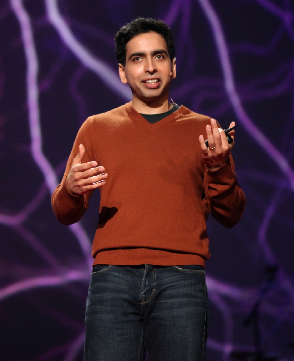 Khan Academy是由孟加拉裔美國人Salman Khan所創立,他是MIT和Harvard商學院的畢業生