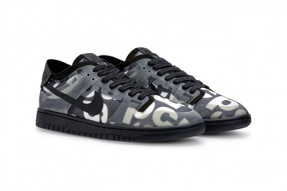 COMME des GARÇONS X Nike Dunk Low