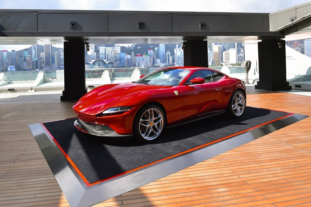 是次推出的Ferrari Roma的設計融合意大利「La Nuova Dolce Vita」的生活概念