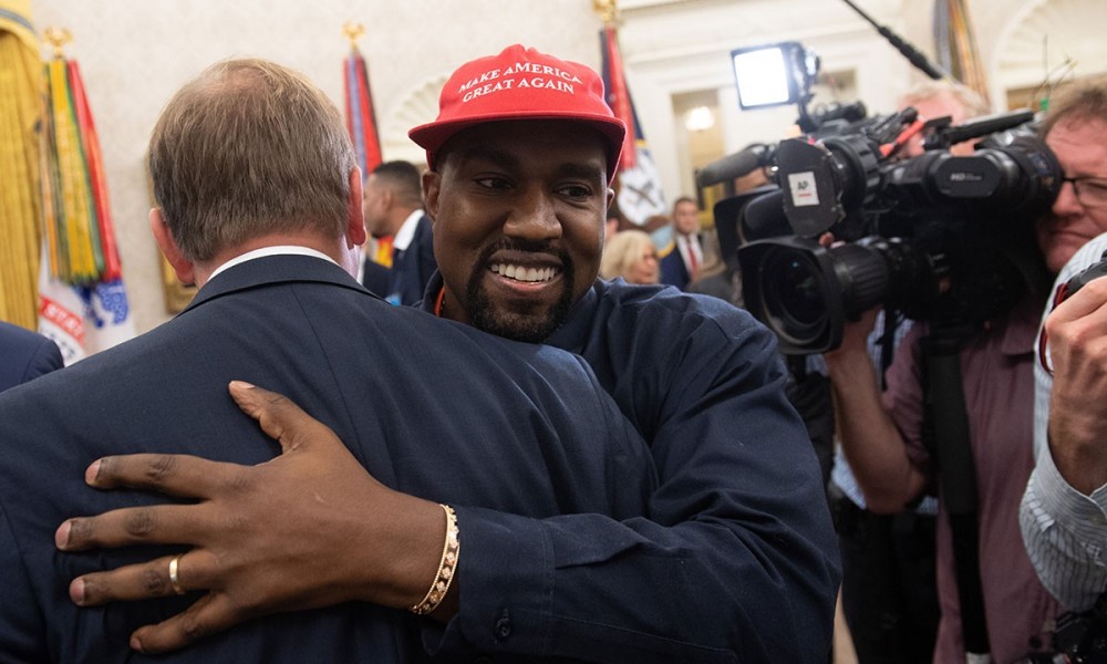 當Kanye West參選的消息發佈後,不少名人也加入聲援,其中一個就是Tesla的創辦人Elon Musk